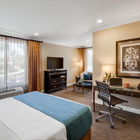 Ayres Hotel & Spa Moreno Valley/Riverside Exteriör bild